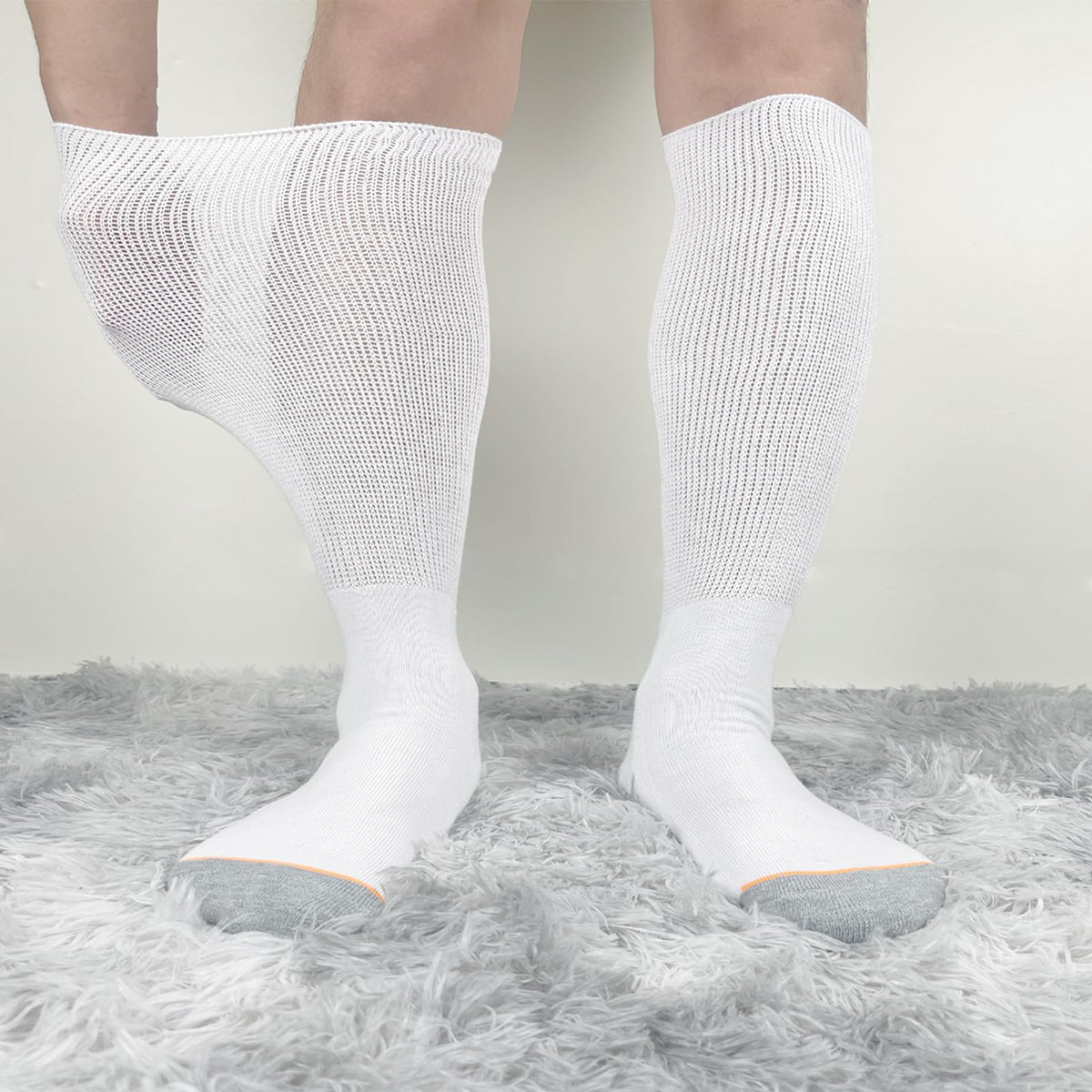 White Walking Boot Socks E849
