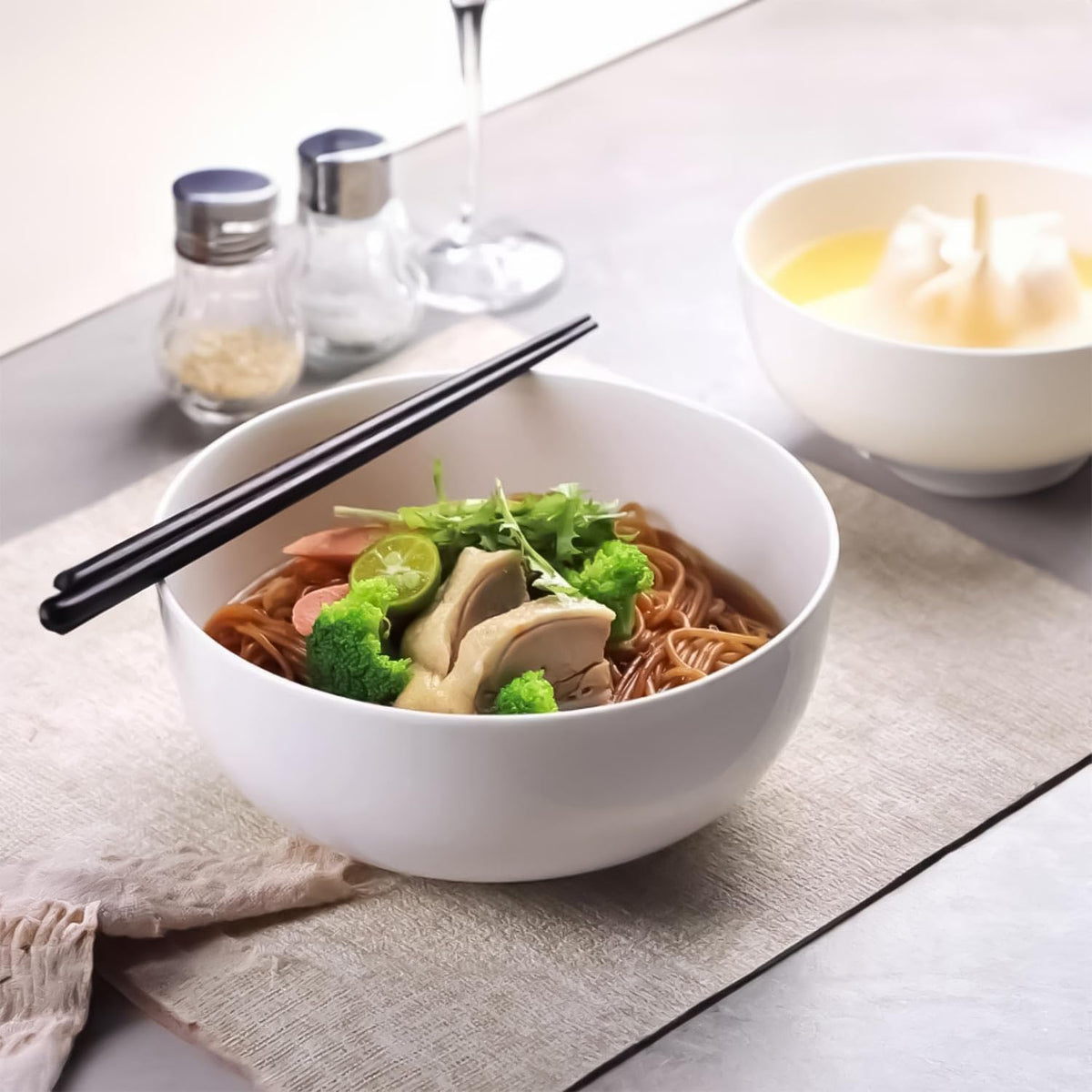 40 oz Off White Ceramic Soup Bowls Set of 4 M370