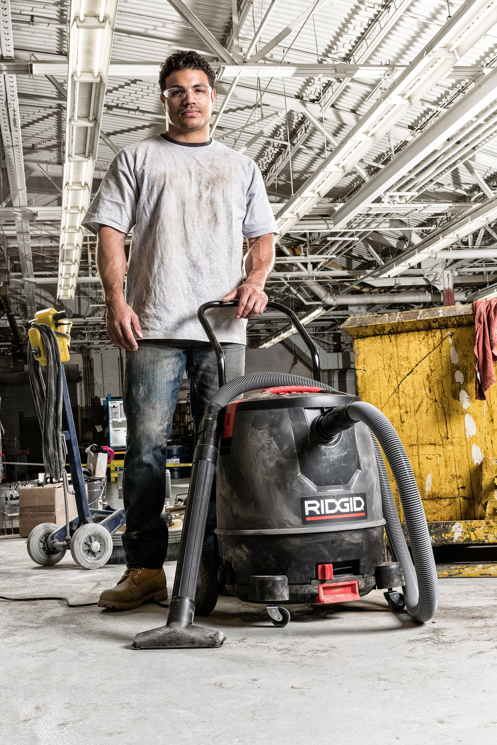 16-Gallon Wet Dry Shop Vacuum with Cart W65531